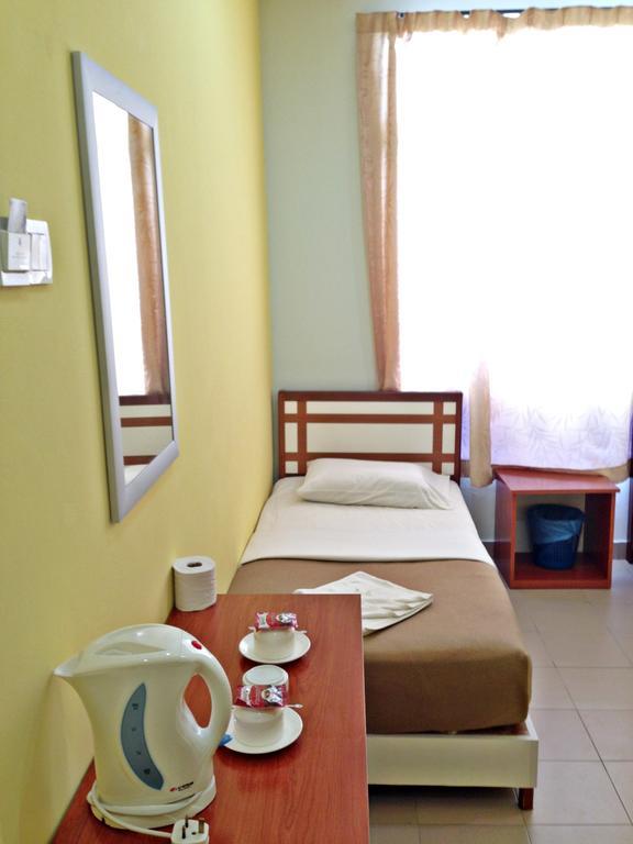 Sakiza View Hotel Мерсинг Экстерьер фото